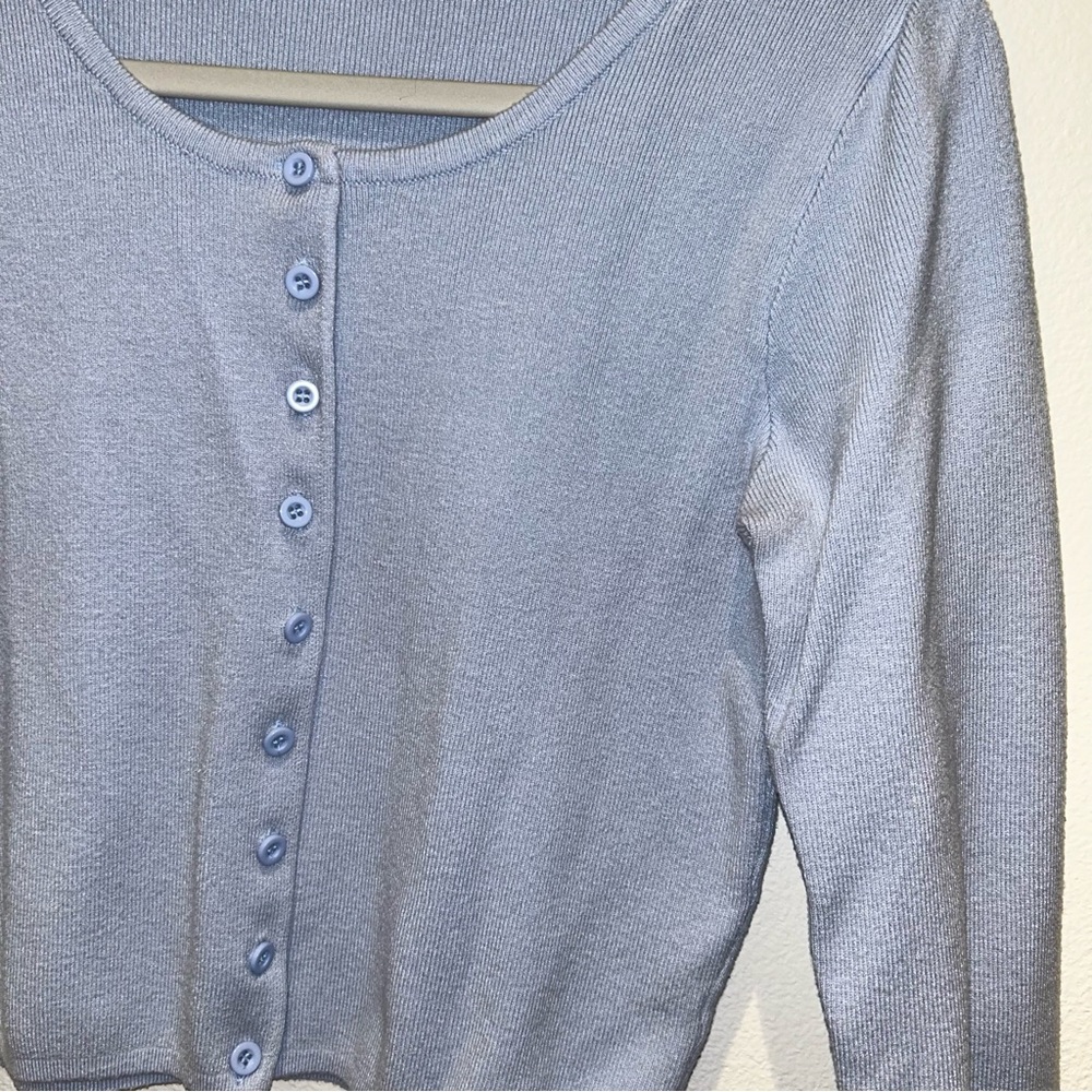 Light blue sweater - Picture 4 of 4